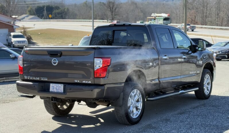 
								2016 Nissan Titan XD SL 4X4 / 30K Miles full									