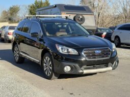 2017 Subaru Outback 3.6R Touring / 132K Miles