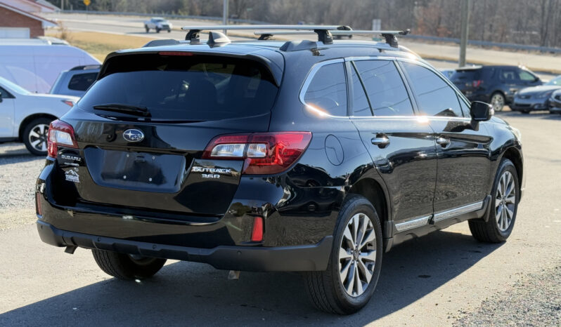 
								2017 Subaru Outback 3.6R Touring / 132K Miles full									