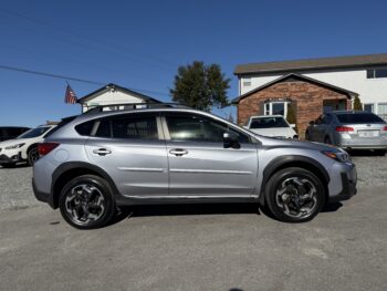 2022 Subaru Crosstrek Limited CVT / 18K Miles