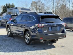 2025 Subaru Outback Premium AWD / 2K Miles