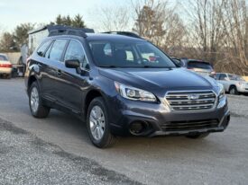 2016 Subaru Outback 4dr Wgn 2.5i PZEV / 23K Miles