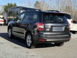 2015 Subaru Forester 4dr CVT 2.5i Limited PZEV / 72K Miles