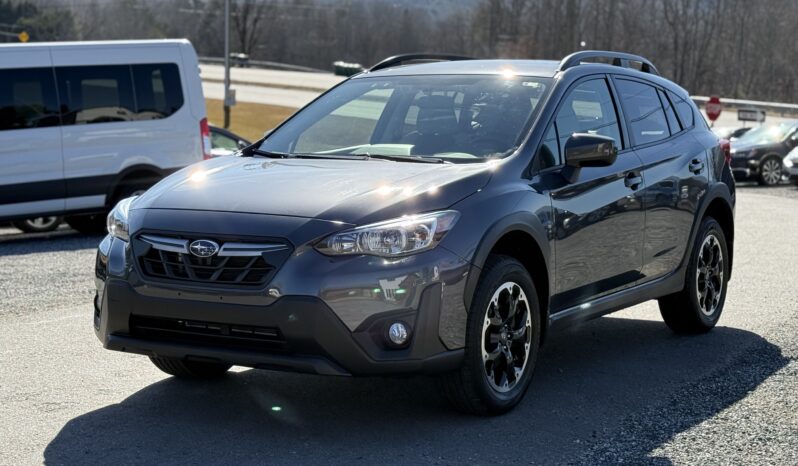 
								2023 Subaru Crosstrek Premium CVT / 18K Miles full									