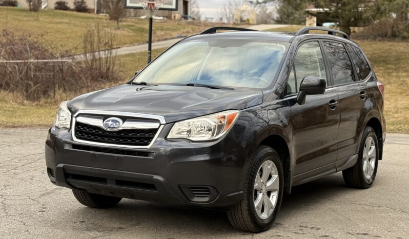 
								2016 Subaru Forester 4dr CVT 2.5i Premium PZEV / 100K Miles full									