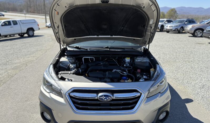 
								2019 Subaru Outback 2.5i Limited / 29K Miles full									