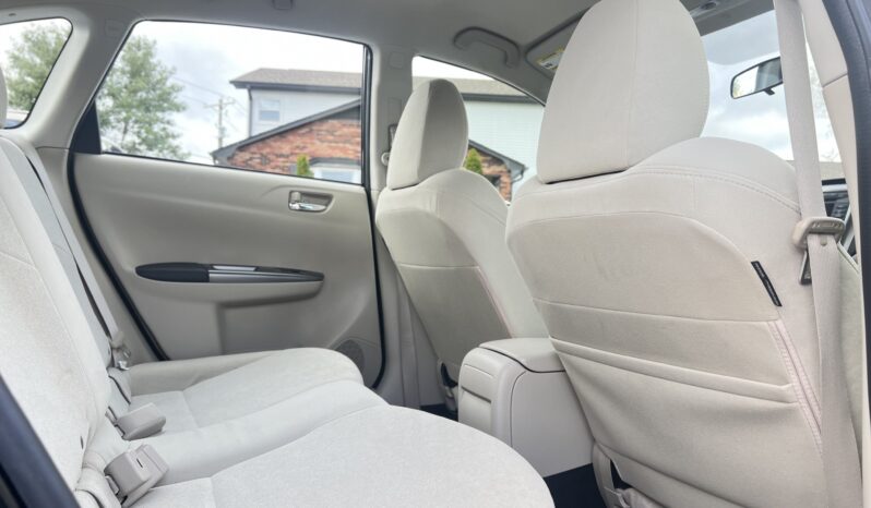
								2011 Subaru Impreza 2.5i 5-Speed Manual / 59k full									