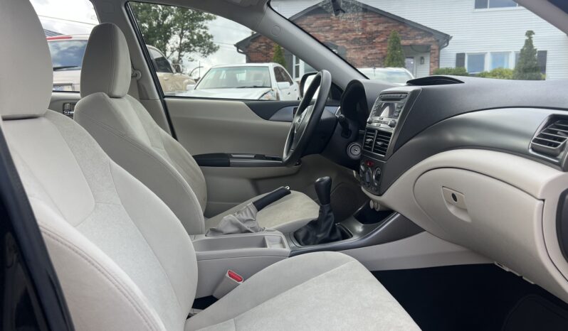 
								2011 Subaru Impreza 2.5i 5-Speed Manual / 59k full									