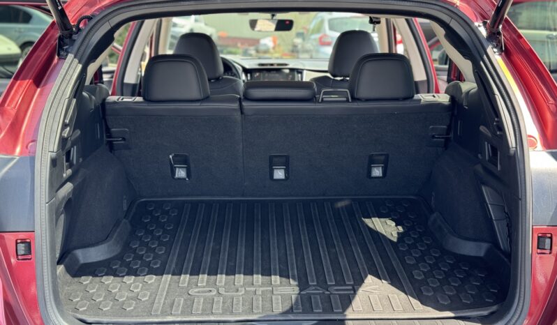 
								2020 Subaru Outback Limited / 56k full									