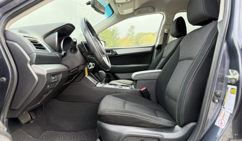
								2017 Subaru Outback Premium /79 K Miles full									