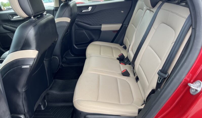 
								2020 Ford Escape / 34k full									