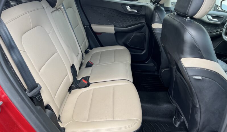
								2020 Ford Escape / 34k full									