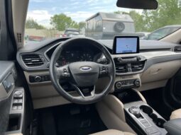 
										2020 Ford Escape / 34k full									