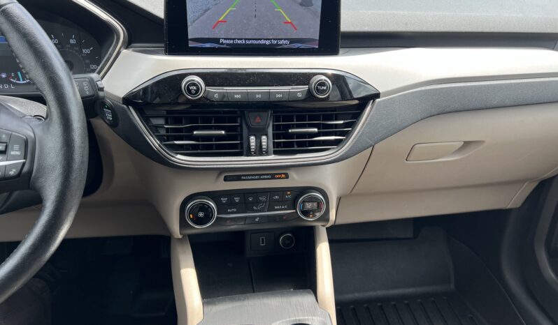 
								2020 Ford Escape / 34k full									