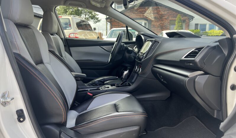 
								2023 Subaru Crosstrek Limited / 29k full									