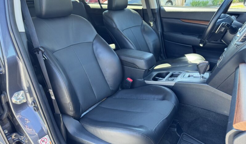 
								2014 Subaru Outback Limited / 118K full									