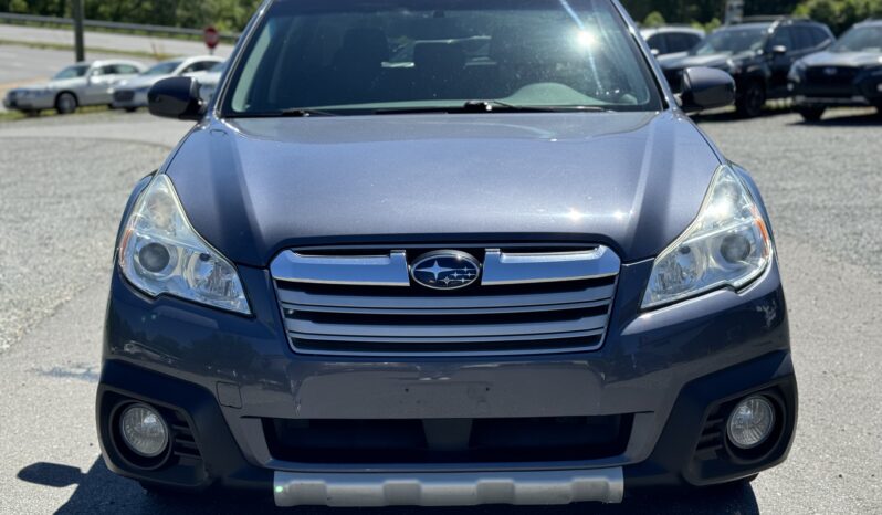
								2014 Subaru Outback Limited / 118K full									