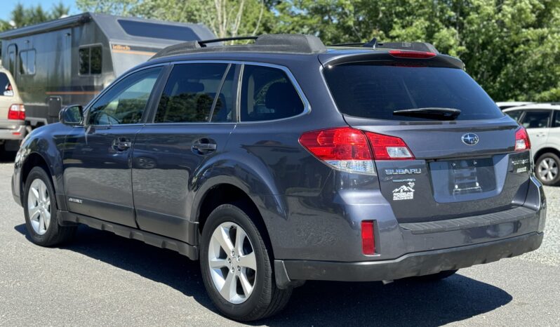 
								2014 Subaru Outback Limited / 118K full									