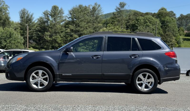 
								2014 Subaru Outback Limited / 118K full									