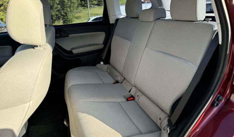 
								2017 Subaru Forester / 57K full									