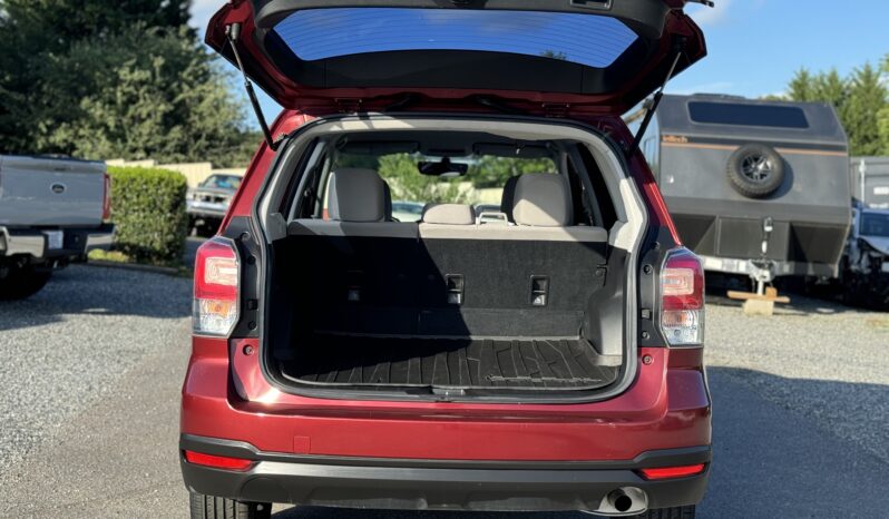 
								2017 Subaru Forester / 57K full									
