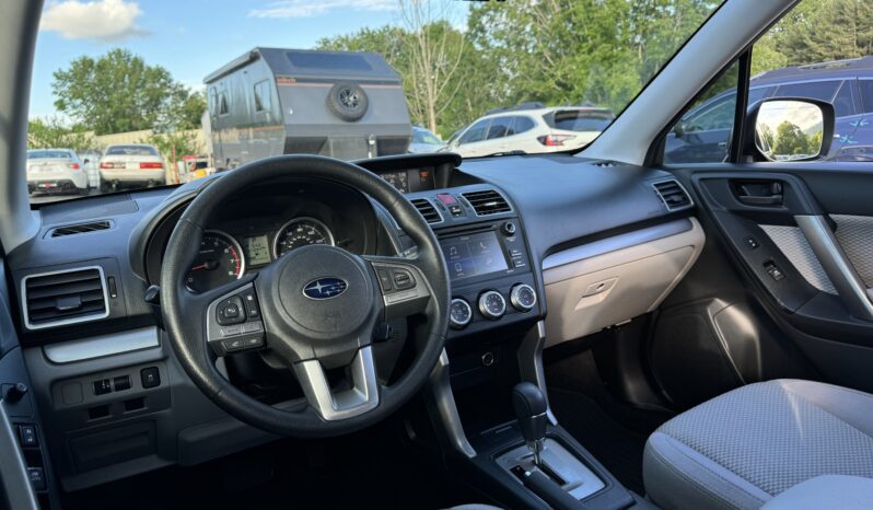 
								2017 Subaru Forester / 57K full									