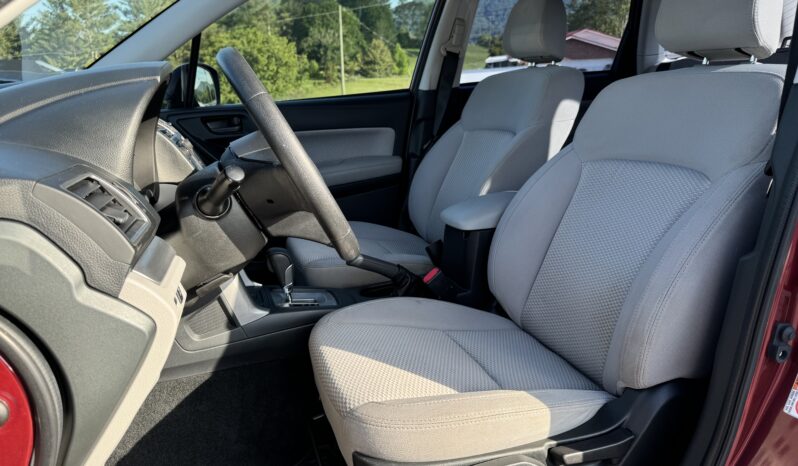 
								2017 Subaru Forester / 57K full									