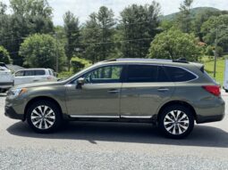 
										2017 Subaru Outback Touring / 12K full									