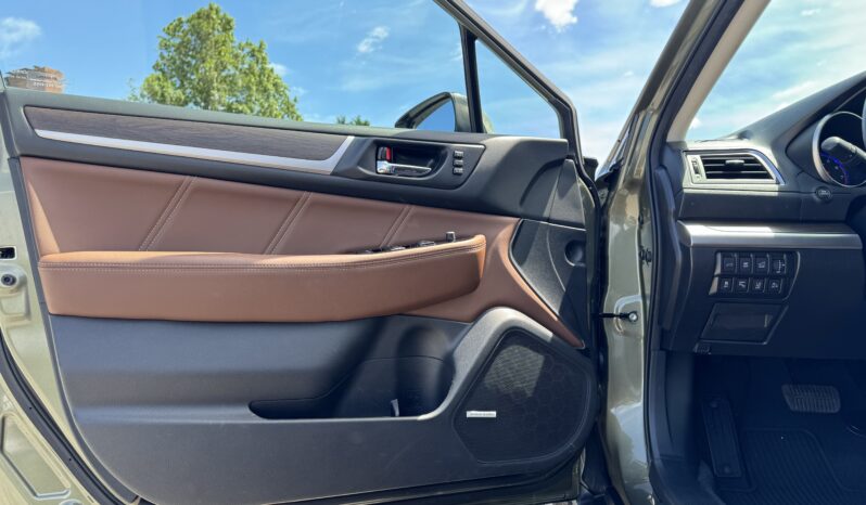 
								2017 Subaru Outback Touring / 12K full									