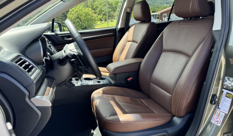 
								2017 Subaru Outback Touring / 12K full									
