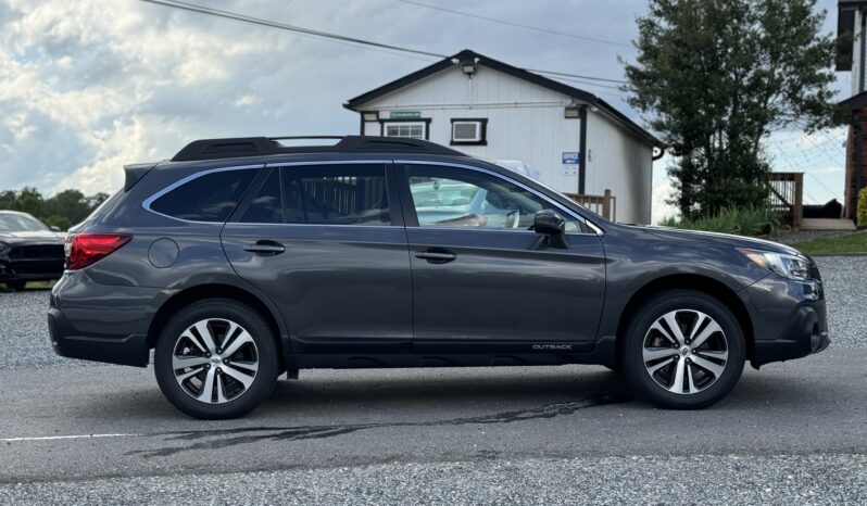 
								2019 Subaru Outback Limited / 46K full									