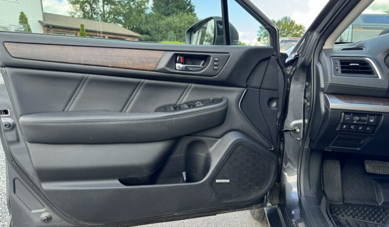 
								2019 Subaru Outback Limited / 46K full									