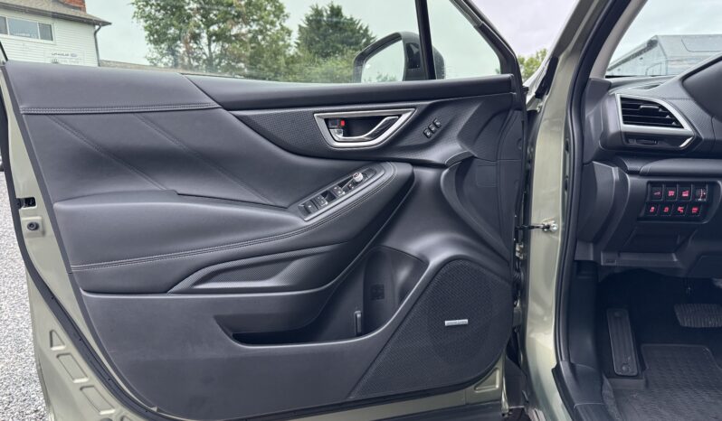
								2020 Subaru Forester Touring / 64K full									