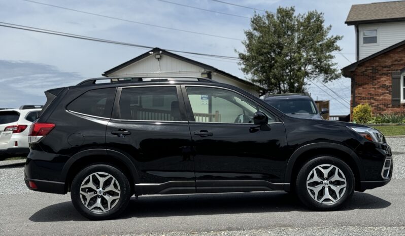 
								2021 Subaru Forester Premium / 53K full									
