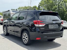 2021 Subaru Forester Premium / 53K