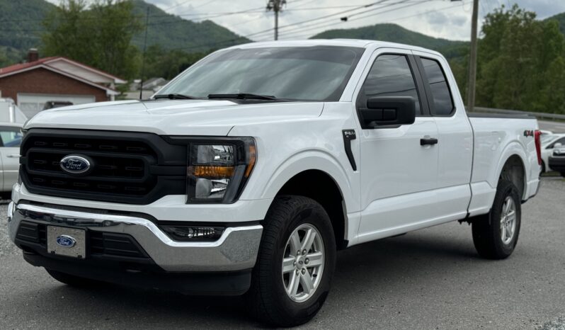 
								2023 Ford F-150 / 23k full									