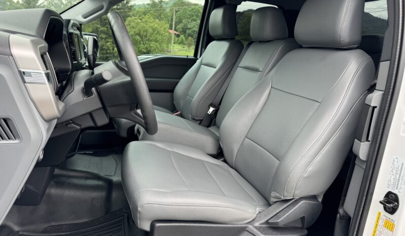 
								2023 Ford F-150 / 23k full									