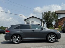 2010 Toyota Venza 3.5 AWD / 138k Miles