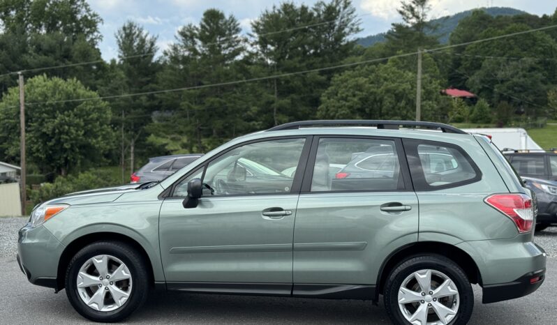
								2015 Subaru Forester 2.5i / 103k Miles full									