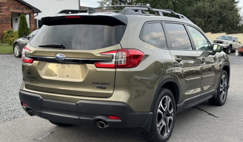 
								2023 Subaru Ascent Onyx Limited / 26k Miles full									