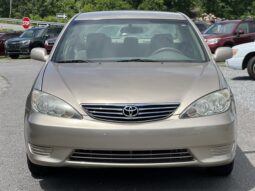 
										2005 Toyota Camry / 121k full									