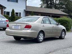 
										2005 Toyota Camry / 121k full									