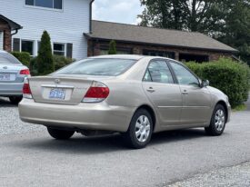 2005 Toyota Camry / 121k