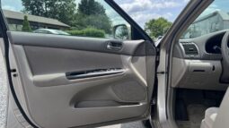
										2005 Toyota Camry / 121k full									