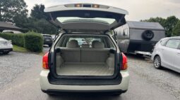 
										2007 Subaru Outback / 102K full									