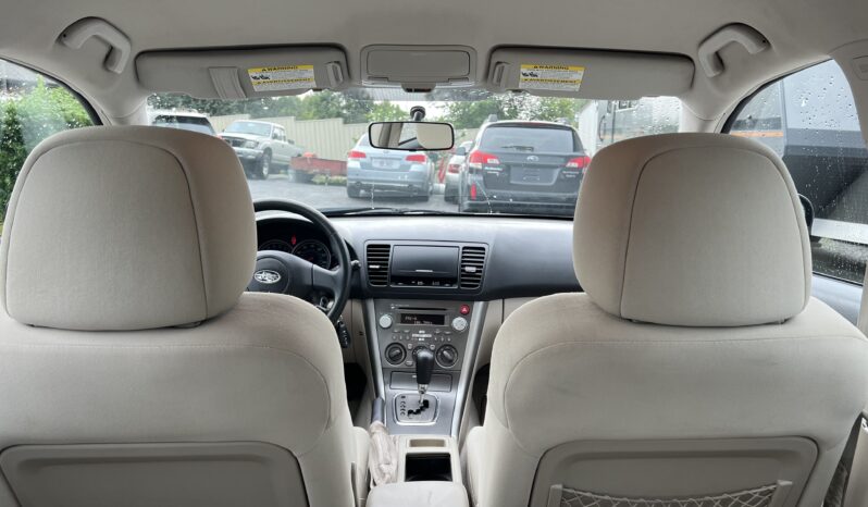 
								2007 Subaru Outback / 102K full									
