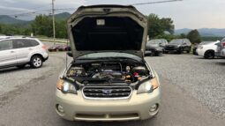 
										2007 Subaru Outback / 102K full									