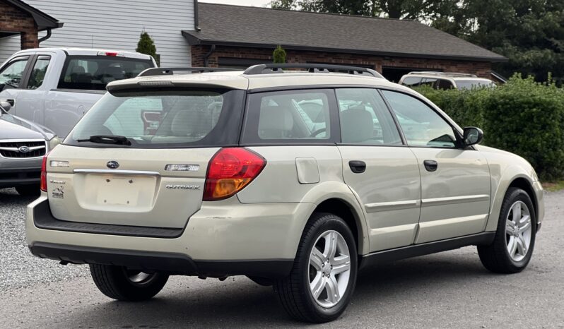 
								2007 Subaru Outback / 102K full									