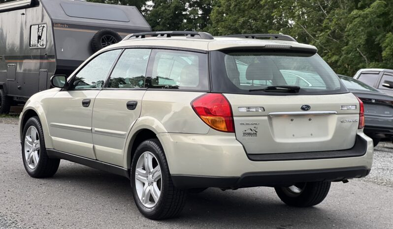 
								2007 Subaru Outback / 102K full									