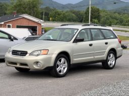 
										2007 Subaru Outback / 102K full									